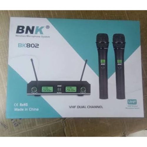 BNK Bk – 802 Dual Channel UHF Wireless Microphone Set
